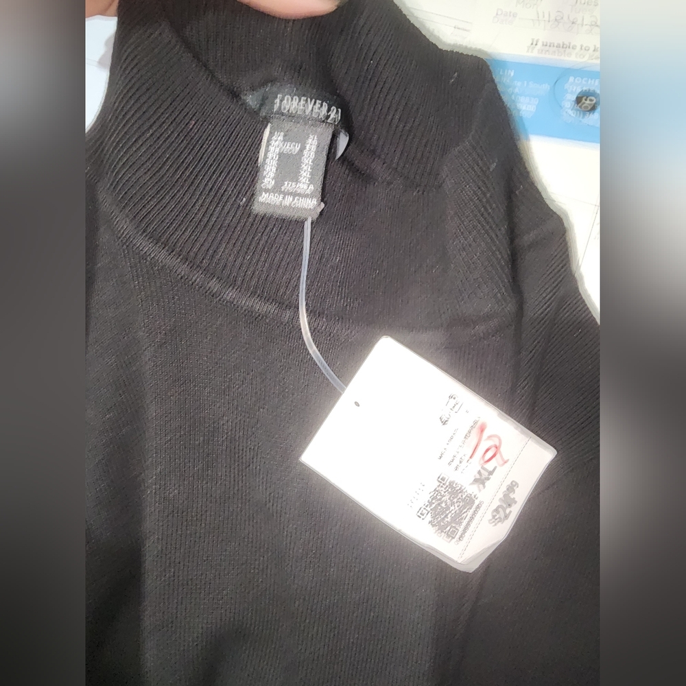 Forever 21 Black Long Sleeve Top - Picture 5 of 5